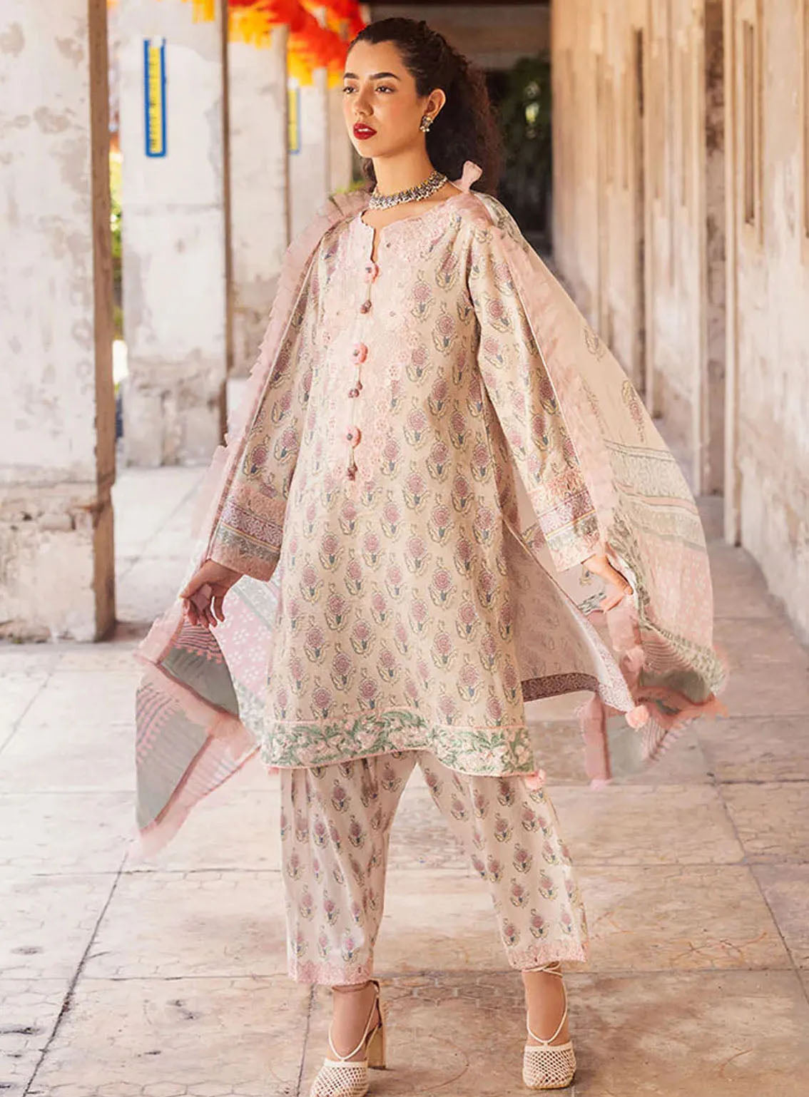 Taneez By Roheenaz Embroidered Lawn Suits Unstitched 3 Piece - RNZ24T RNB-10A VESTA Taneez By Roheenaz Embroidered Lawn Suits Unstitched 3 Piece - RNZ24T RNB-10A VESTA