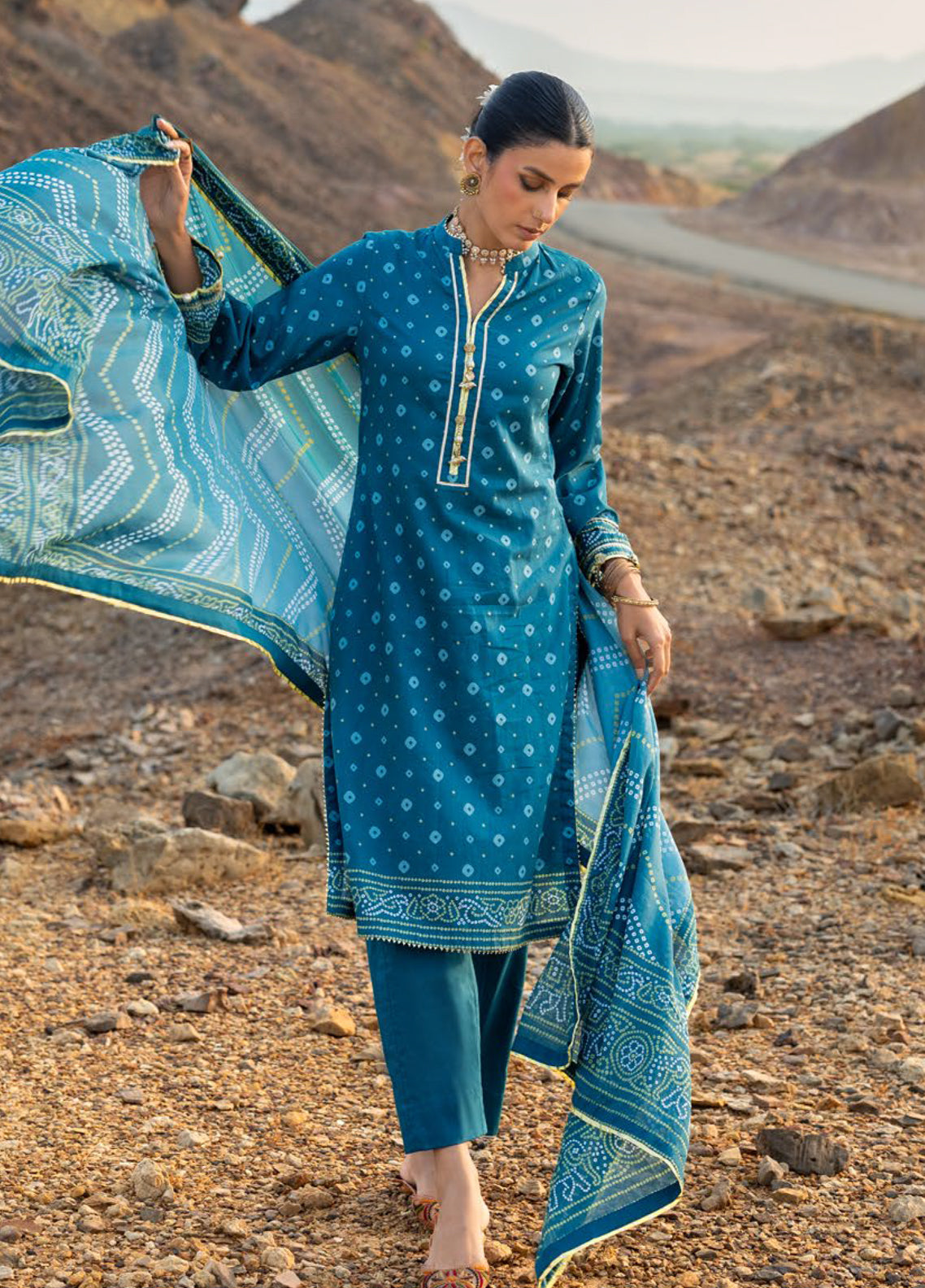 The Chunri Story By Gul Ahmed Printed Lawn 3 Piece Unstitched Suit GA26TCS D-CL-62031 B The Chunri Story By Gul Ahmed Printed Lawn 3 Piece Unstitched Suit GA26TCS D-CL-62031 B