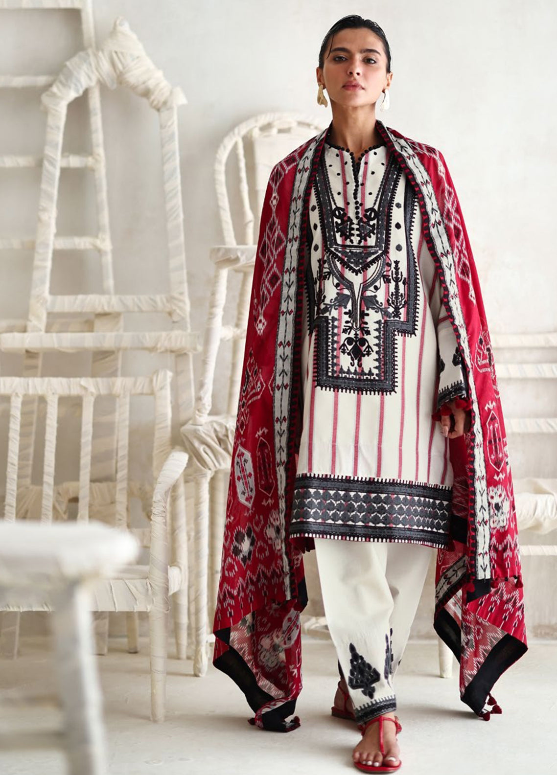 The Luxe Chapter By Gul Ahmed Embroidered Jacquard 3 Piece Unstitched Suit GA26TLC D-SP-62018 The Luxe Chapter By Gul Ahmed Embroidered Jacquard 3 Piece Unstitched Suit GA26TLC D-SP-62018
