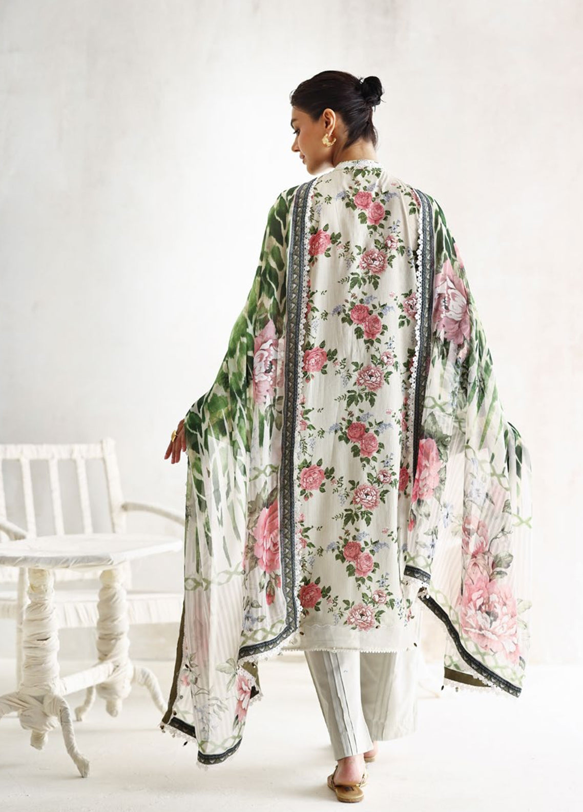 The Luxe Chapter By Gul Ahmed Embroidered Lawn 3 Piece Unstitched Suit GA26TLC D-BM-62036 The Luxe Chapter By Gul Ahmed Embroidered Lawn 3 Piece Unstitched Suit GA26TLC D-BM-62036