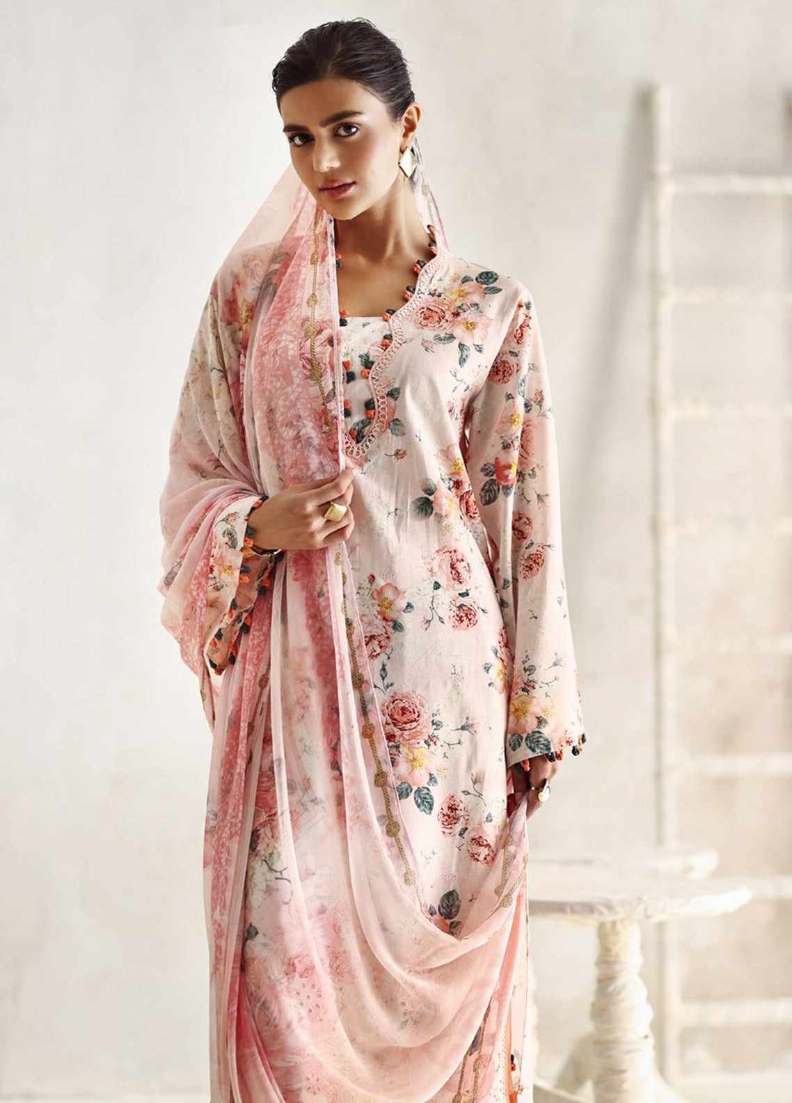 The Luxe Chapter By Gul Ahmed Embroidered Lawn 3 Piece Unstitched Suit GA26TLC D-BM-62044 The Luxe Chapter By Gul Ahmed Embroidered Lawn 3 Piece Unstitched Suit GA26TLC D-BM-62044