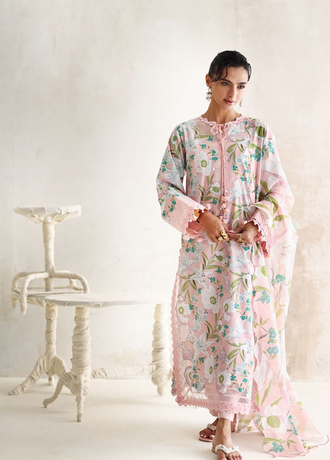 The Luxe Chapter By Gul Ahmed Embroidered Lawn 3 Piece Unstitched Suit GA26TLC D-SP-62015 The Luxe Chapter By Gul Ahmed Embroidered Lawn 3 Piece Unstitched Suit GA26TLC D-SP-62015