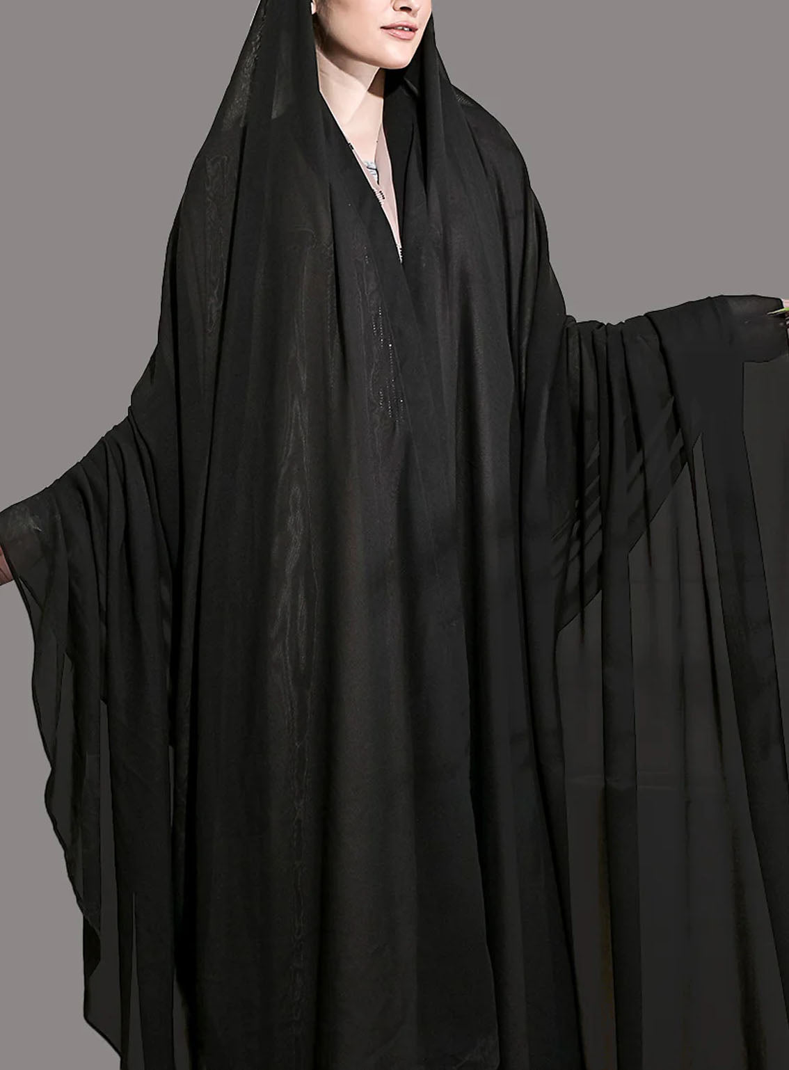 Traditional Irani Shawl By Hijab ul Hareem - HH24IS 02 Traditional Irani Shawl By Hijab ul Hareem - HH24IS 02