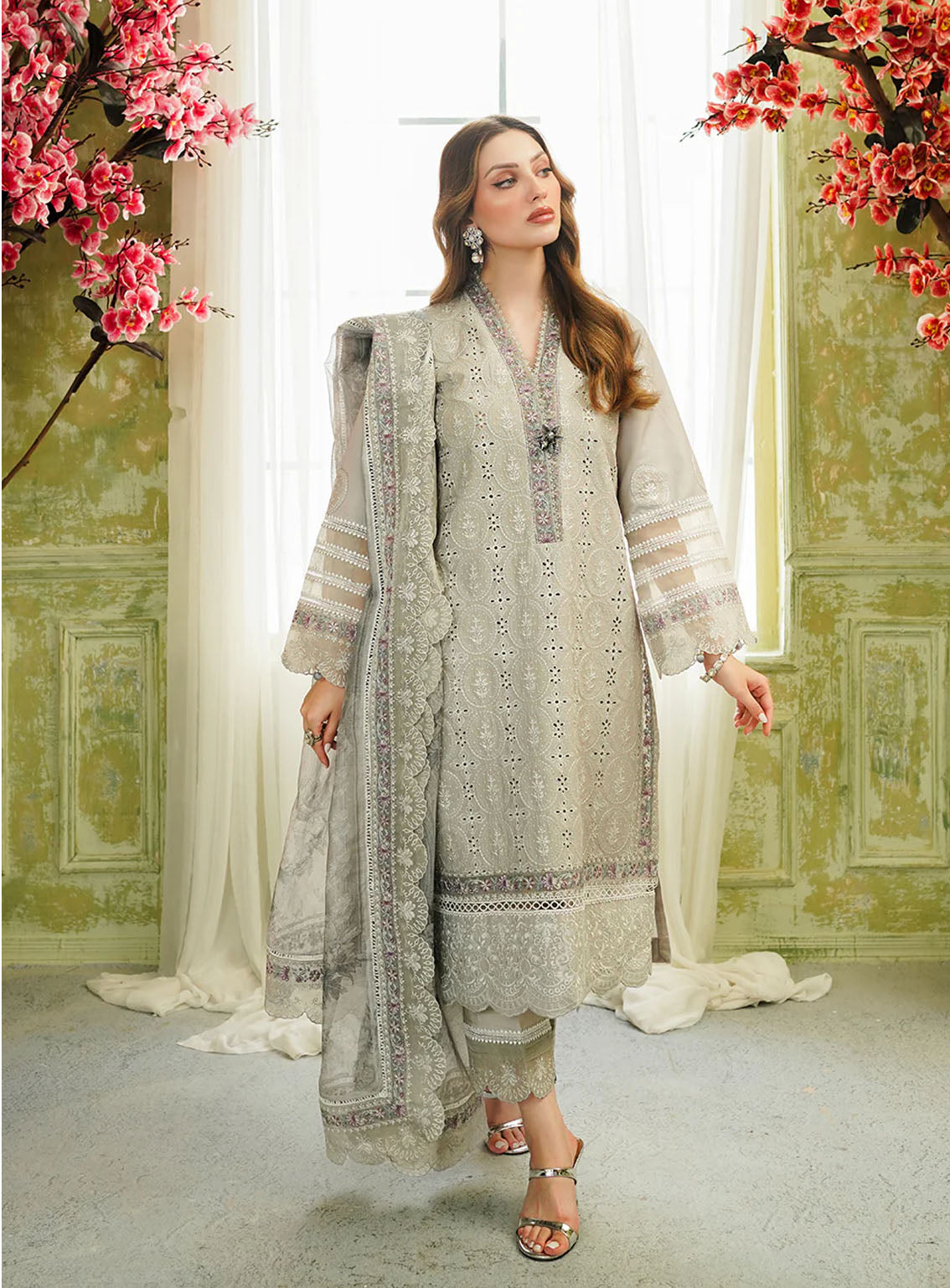 Tresor By Zarqash Embroidered Lawn Suits Unstitched 3 Piece - ZQ24TL ZQT-02 ROSEMARY Tresor By Zarqash Embroidered Lawn Suits Unstitched 3 Piece - ZQ24TL ZQT-02 ROSEMARY