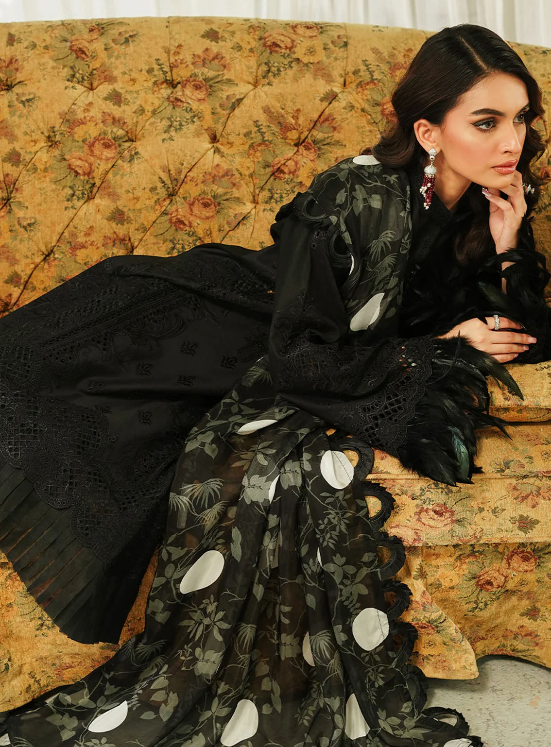 Tresor By Zarqash Embroidered Lawn Suits Unstitched 3 Piece - ZQ24TL ZQT-05 MIDNIGHT Tresor By Zarqash Embroidered Lawn Suits Unstitched 3 Piece - ZQ24TL ZQT-05 MIDNIGHT