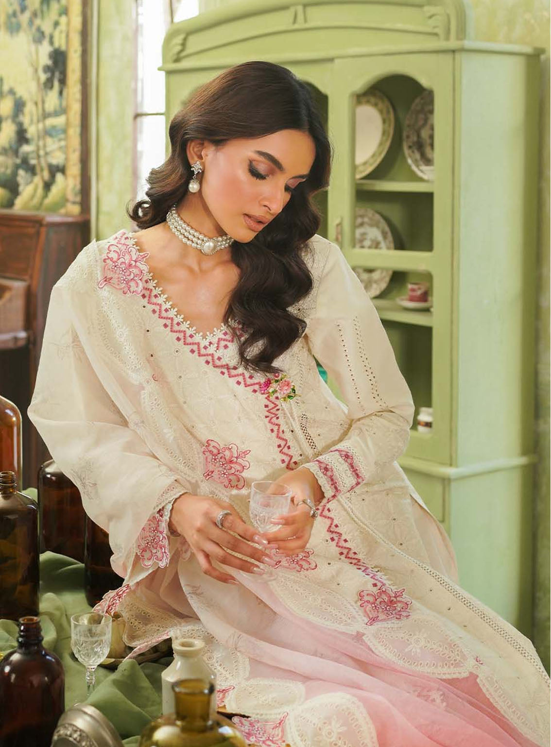 Tresor By Zarqash Embroidered Lawn Suits Unstitched 3 Piece - ZQ24TL ZQT-06 IDA Tresor By Zarqash Embroidered Lawn Suits Unstitched 3 Piece - ZQ24TL ZQT-06 IDA