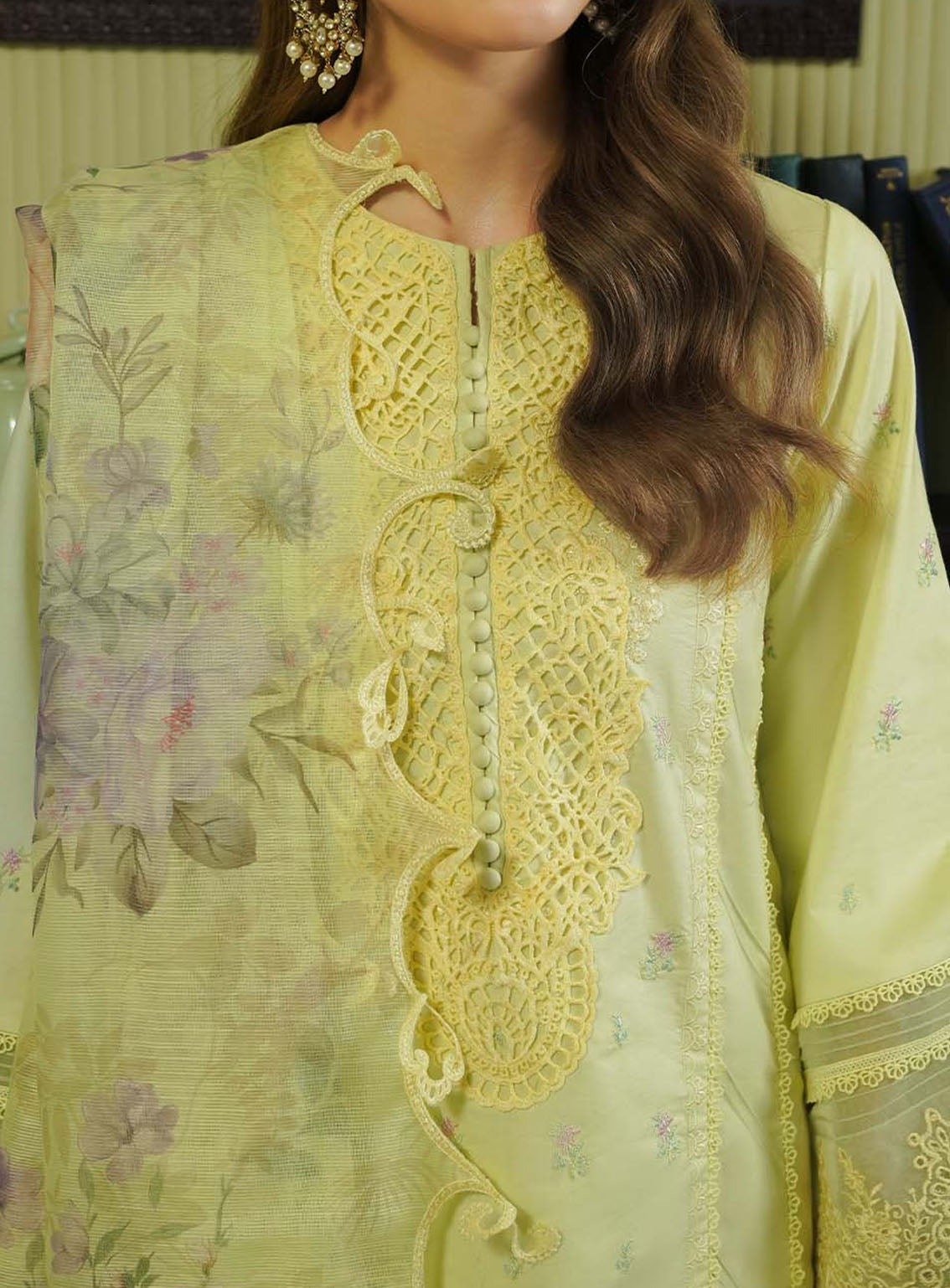 Tresor By Zarqash Embroidered Lawn Suits Unstitched 3 Piece - ZQ24TL ZQT-08 PRIMROSE Tresor By Zarqash Embroidered Lawn Suits Unstitched 3 Piece - ZQ24TL ZQT-08 PRIMROSE