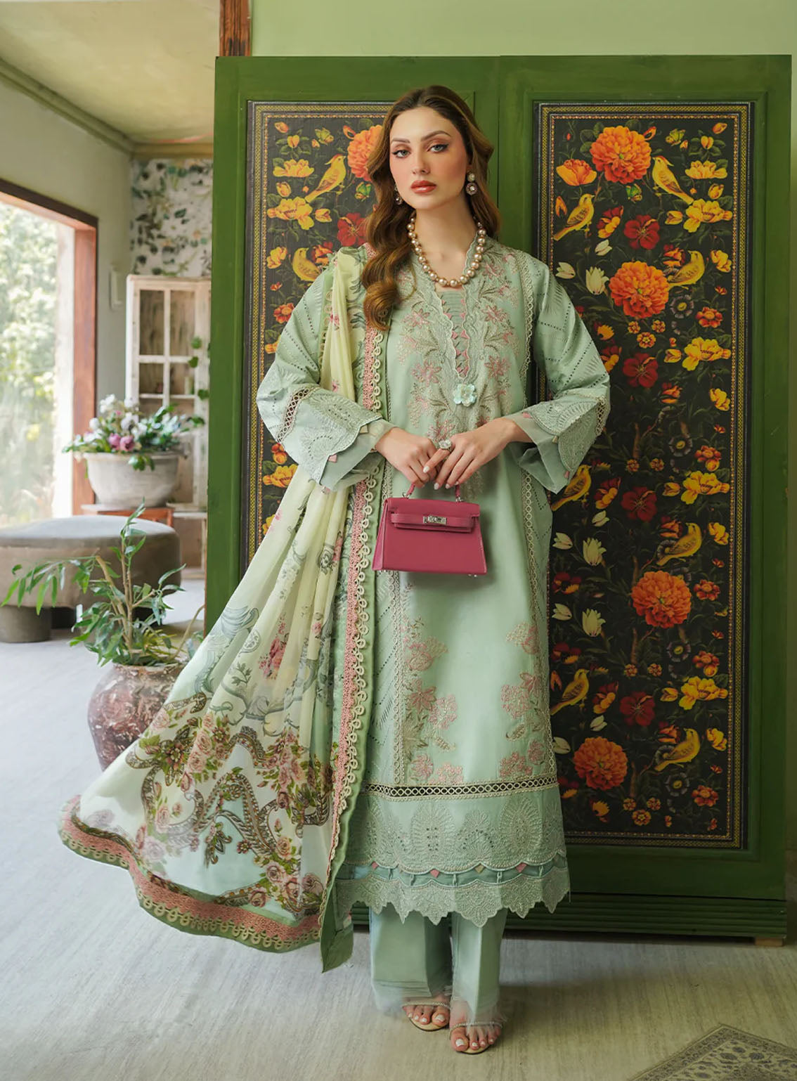Tresor By Zarqash Embroidered Lawn Suits Unstitched 3 Piece - ZQ24TL ZQT-09 GISELLE Tresor By Zarqash Embroidered Lawn Suits Unstitched 3 Piece - ZQ24TL ZQT-09 GISELLE