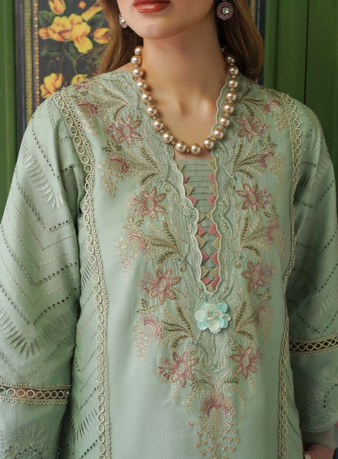 Tresor By Zarqash Embroidered Lawn Suits Unstitched 3 Piece - ZQ24TL ZQT-09 GISELLE Tresor By Zarqash Embroidered Lawn Suits Unstitched 3 Piece - ZQ24TL ZQT-09 GISELLE