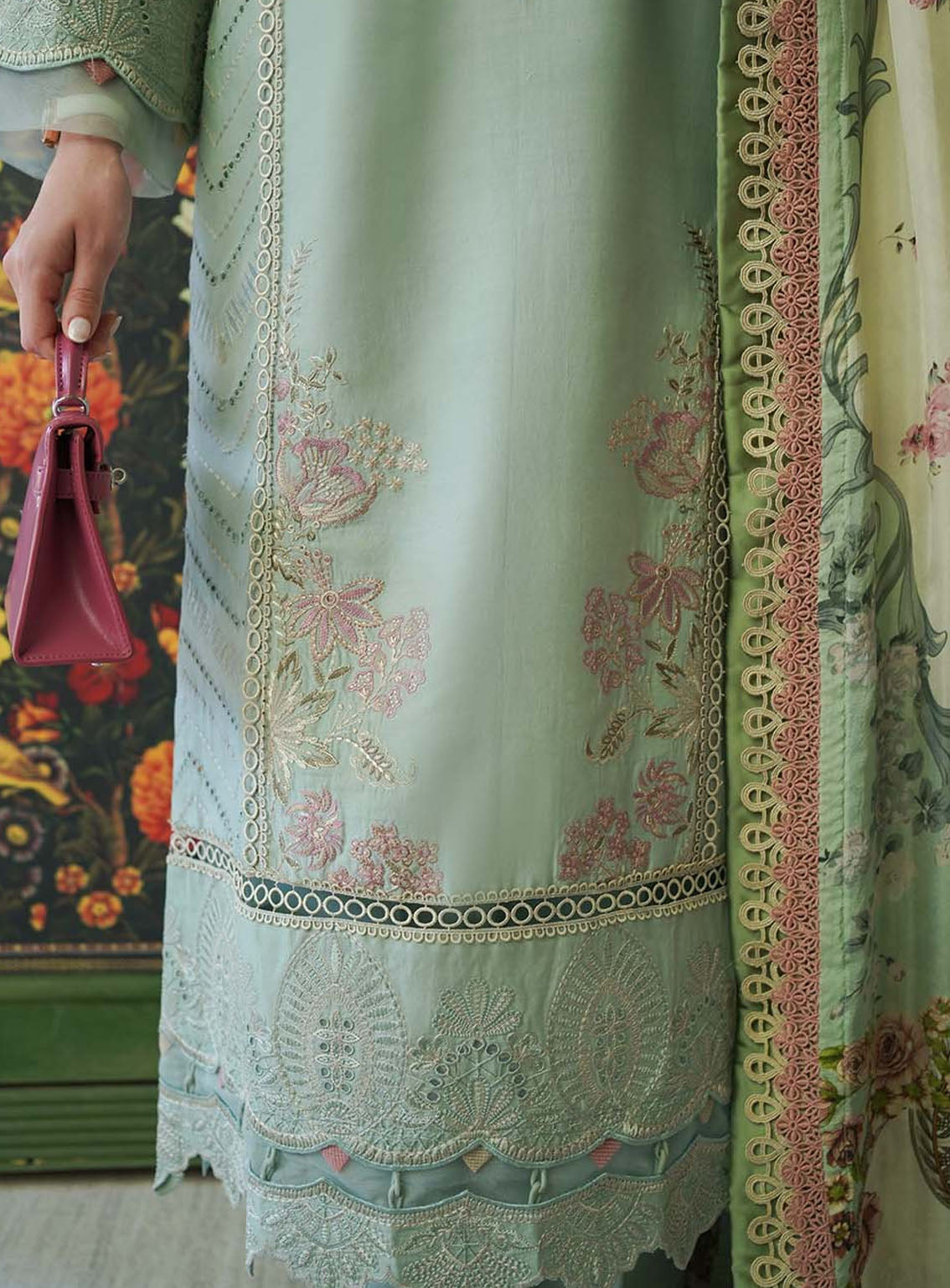 Tresor By Zarqash Embroidered Lawn Suits Unstitched 3 Piece - ZQ24TL ZQT-09 GISELLE Tresor By Zarqash Embroidered Lawn Suits Unstitched 3 Piece - ZQ24TL ZQT-09 GISELLE