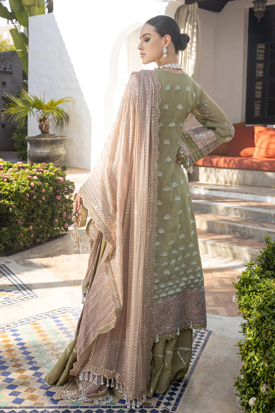 D#01 Alif Luxury Emb Chiffon Collection 823 D#01 Alif Luxury Emb Chiffon Collection 823