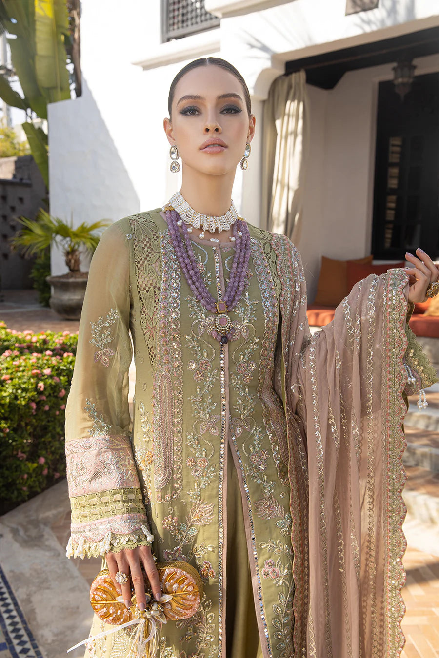D#01 Alif Luxury Emb Chiffon Collection 823 D#01 Alif Luxury Emb Chiffon Collection 823