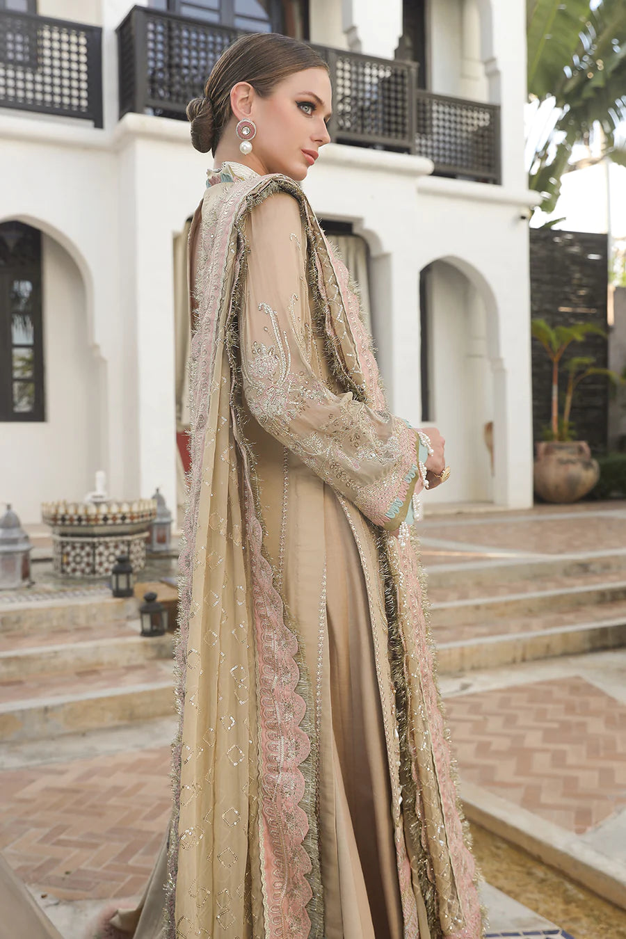 D#05 Alif Luxury Emb Chiffon Collection 823 D#05 Alif Luxury Emb Chiffon Collection 823