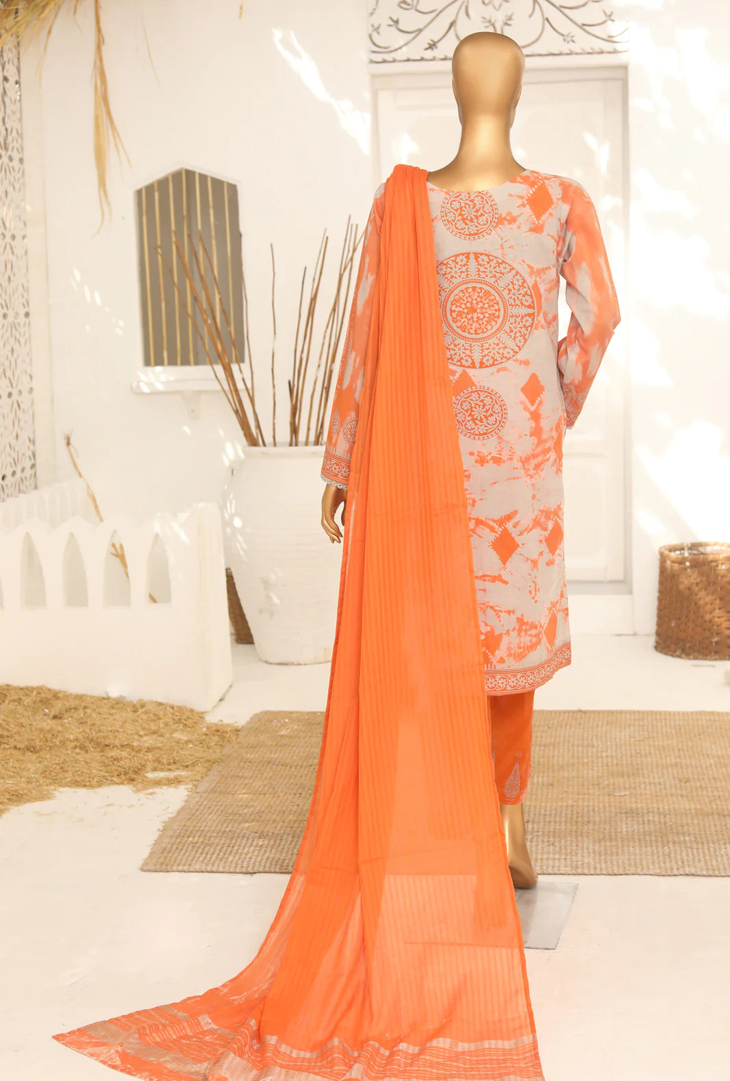 D#43 HZ Vital Glam Emb Lawn Collection 723 D#43 HZ Vital Glam Emb Lawn Collection 723