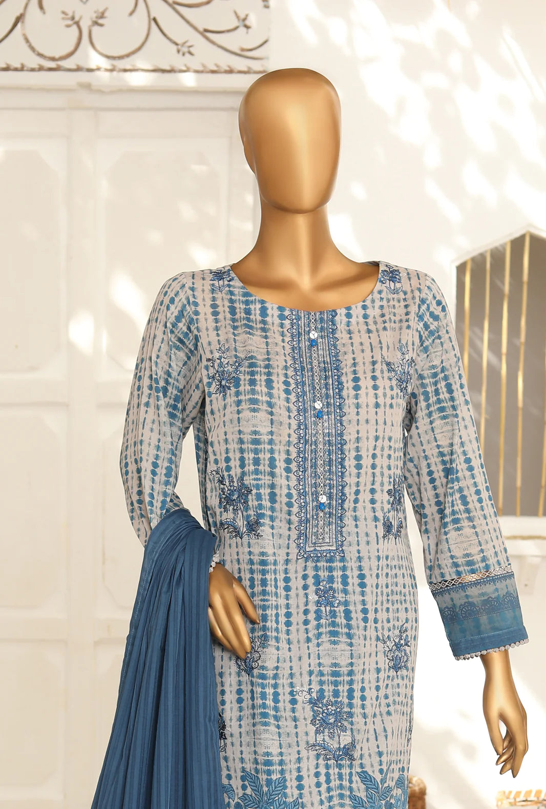 D#48 HZ Vital Glam Emb Lawn Collection 723 D#48 HZ Vital Glam Emb Lawn Collection 723