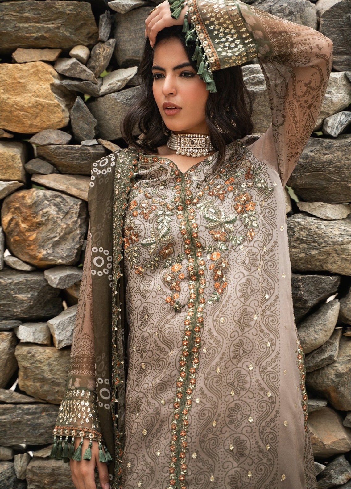 Vasal By Charizma Luxury Embroidered Chiffon 3 Piece Unstitched Suit CH26VLCV4 D-VSLW6-13 Vasal By Charizma Luxury Embroidered Chiffon 3 Piece Unstitched Suit CH26VLCV4 D-VSLW6-13