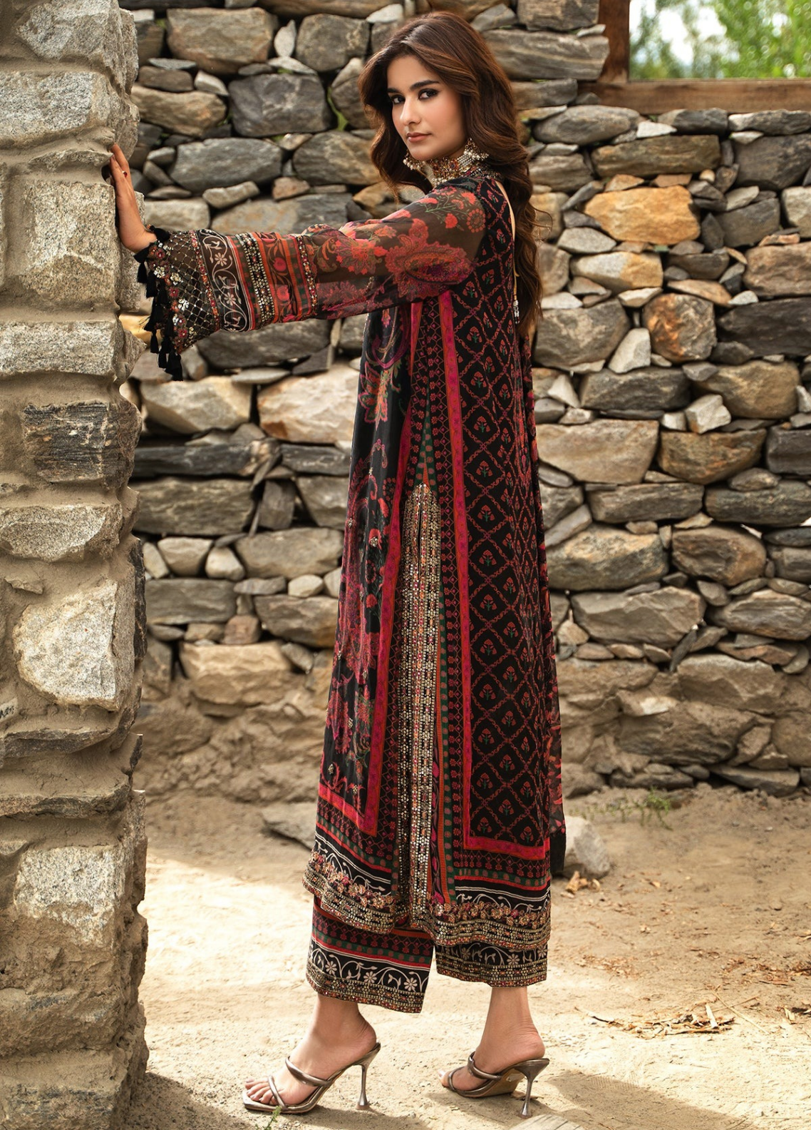 Vasal By Charizma Luxury Embroidered Chiffon 3 Piece Unstitched Suit CH26VLCV4 D-VSLW6-16 Vasal By Charizma Luxury Embroidered Chiffon 3 Piece Unstitched Suit CH26VLCV4 D-VSLW6-16