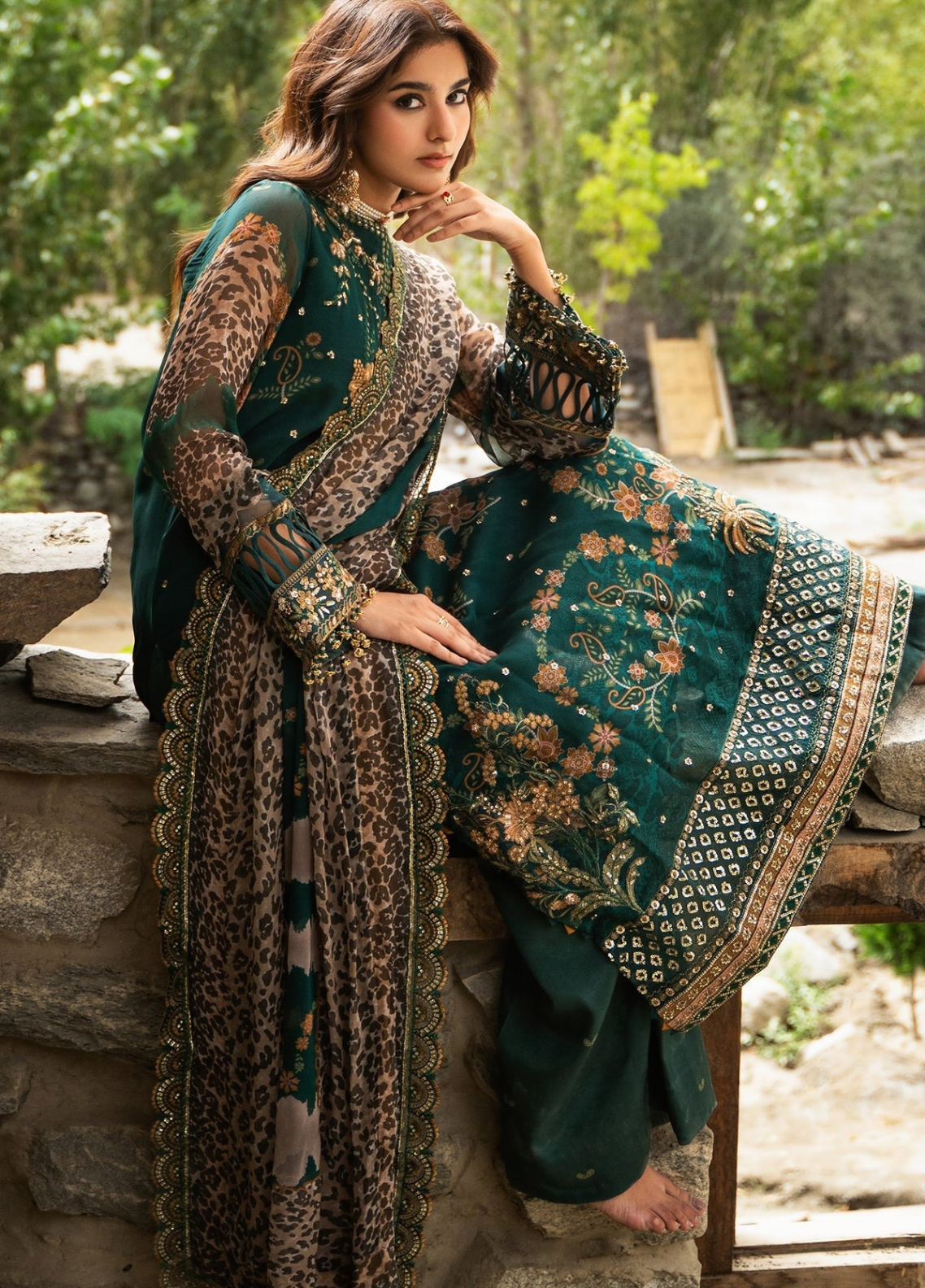 Vasal By Charizma Luxury Embroidered Chiffon 3 Piece Unstitched Suit CH26VLCV4 D-VSLW6-18 Vasal By Charizma Luxury Embroidered Chiffon 3 Piece Unstitched Suit CH26VLCV4 D-VSLW6-18