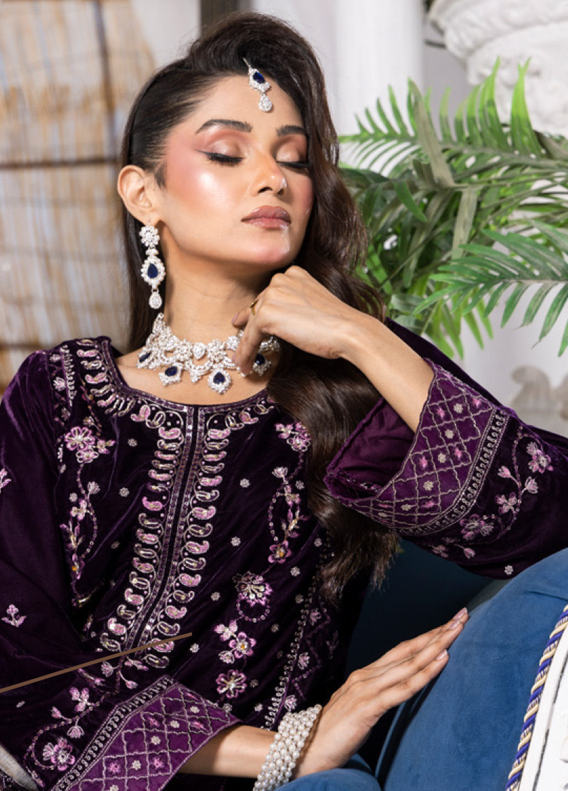 Velour by Schick Embroidered Velvet Suits Unstitched 3 Piece - SDH24VV 01 Velour by Schick Embroidered Velvet Suits Unstitched 3 Piece - SDH24VV 01
