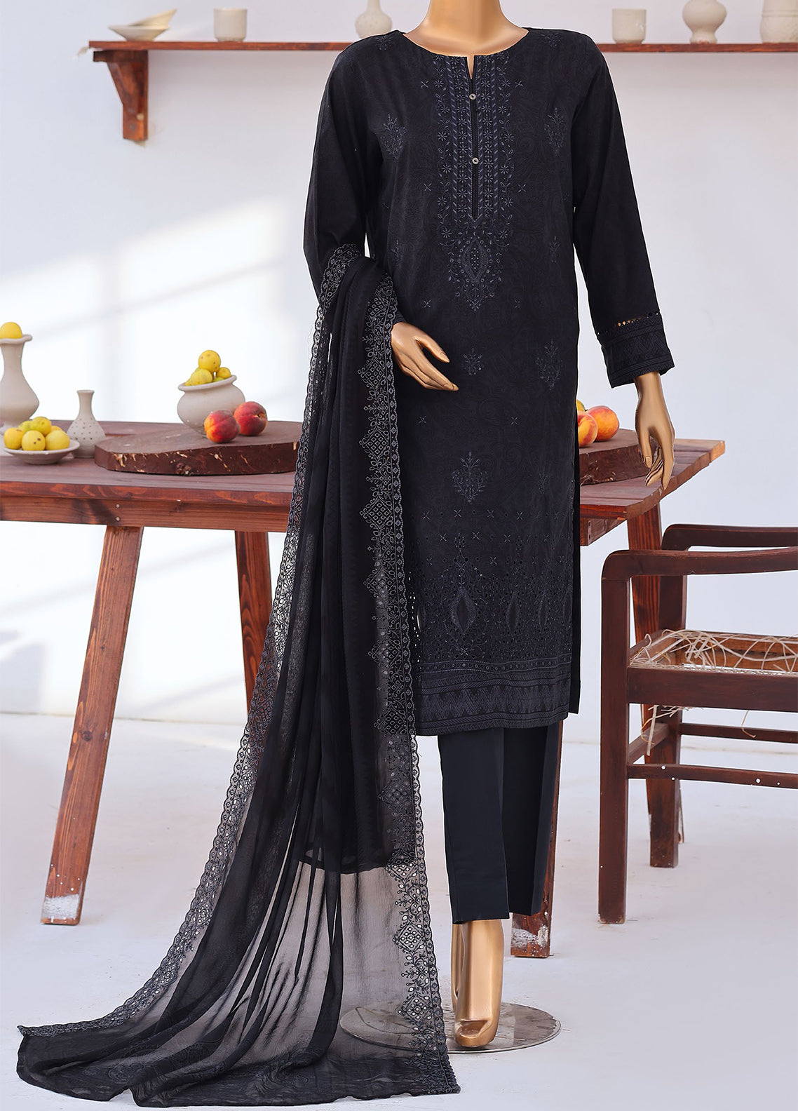 Venice By HZ Textile Premium Embroidered Lawn 3 Piece Unstitched Suit HZ26PE D-PVE-3116 Venice By HZ Textile Premium Embroidered Lawn 3 Piece Unstitched Suit HZ26PE D-PVE-3116