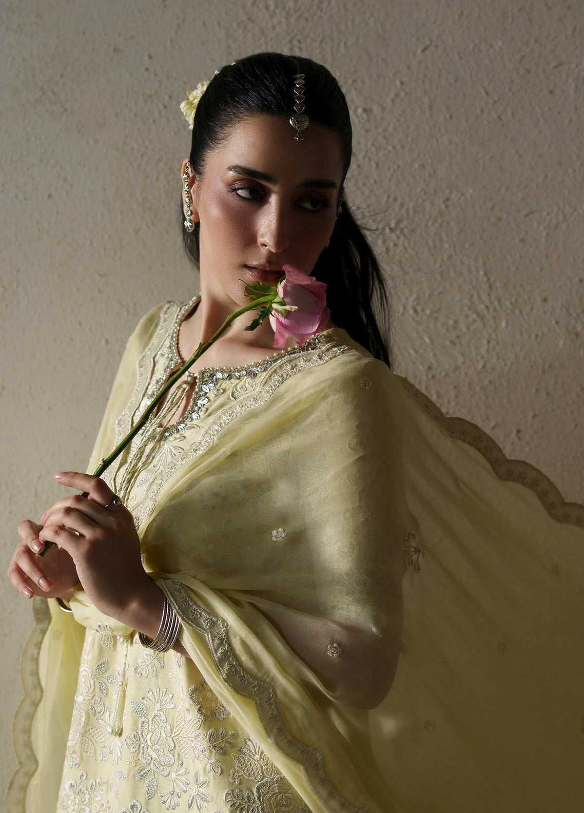 Vera Embroidered Raw Silk 3 Piece Unstitched Suit VR26RSE D-06 GULAB Vera Embroidered Raw Silk 3 Piece Unstitched Suit VR26RSE D-06 GULAB