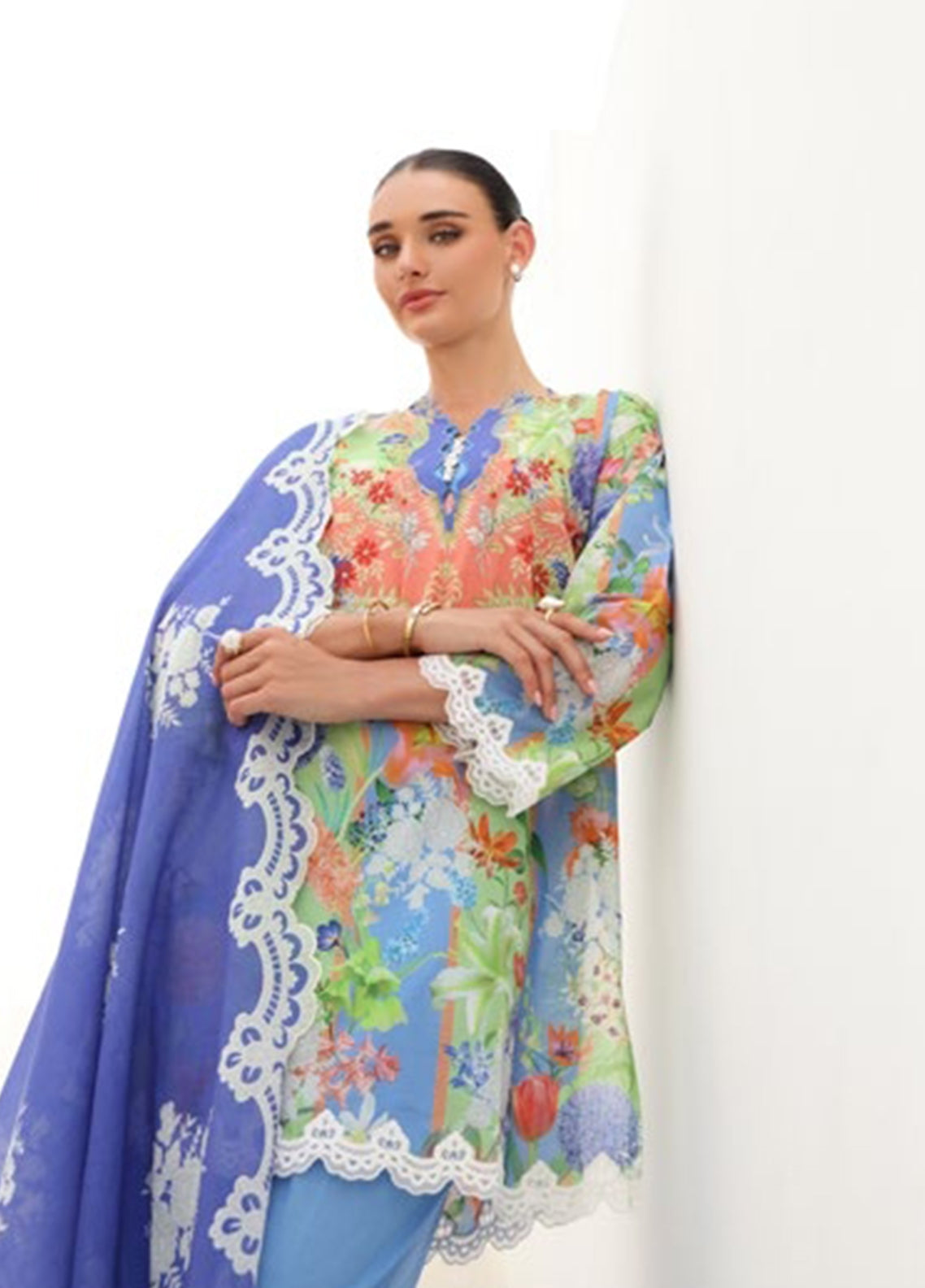 Verao By Gul Ahmed Embroidered Lawn 3 Piece Unstitched Suit GA26VTSOS D-SD-62073 Verao By Gul Ahmed Embroidered Lawn 3 Piece Unstitched Suit GA26VTSOS D-SD-62073
