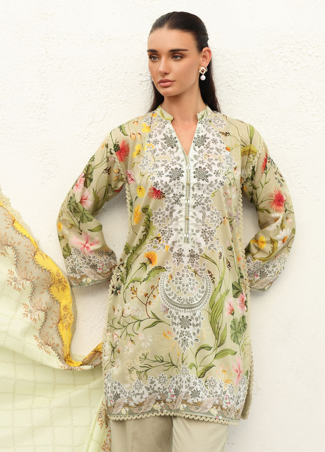 Verao By Gul Ahmed Embroidered Lawn 3 Piece Unstitched Suit GA26VTSOS D-SD-62074 Verao By Gul Ahmed Embroidered Lawn 3 Piece Unstitched Suit GA26VTSOS D-SD-62074