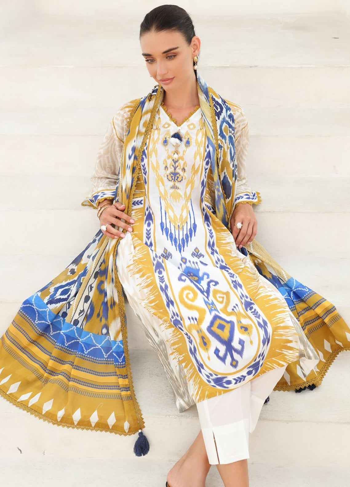Verao By Gul Ahmed Embroidered Lawn 3 Piece Unstitched Suit GA26VTSOS D-SD-62080 Verao By Gul Ahmed Embroidered Lawn 3 Piece Unstitched Suit GA26VTSOS D-SD-62080