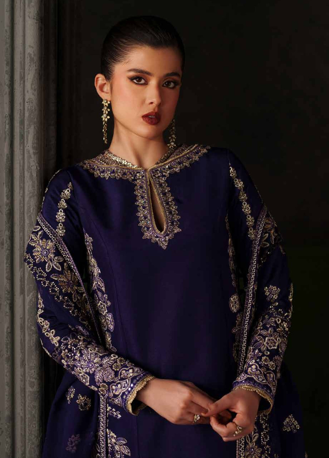 Verve By Emaan Adeel Luxury Raw Silk 3 Piece Unstitched Suit EA26VSE D-01 ONYX MUSE Verve By Emaan Adeel Luxury Raw Silk 3 Piece Unstitched Suit EA26VSE D-01 ONYX MUSE