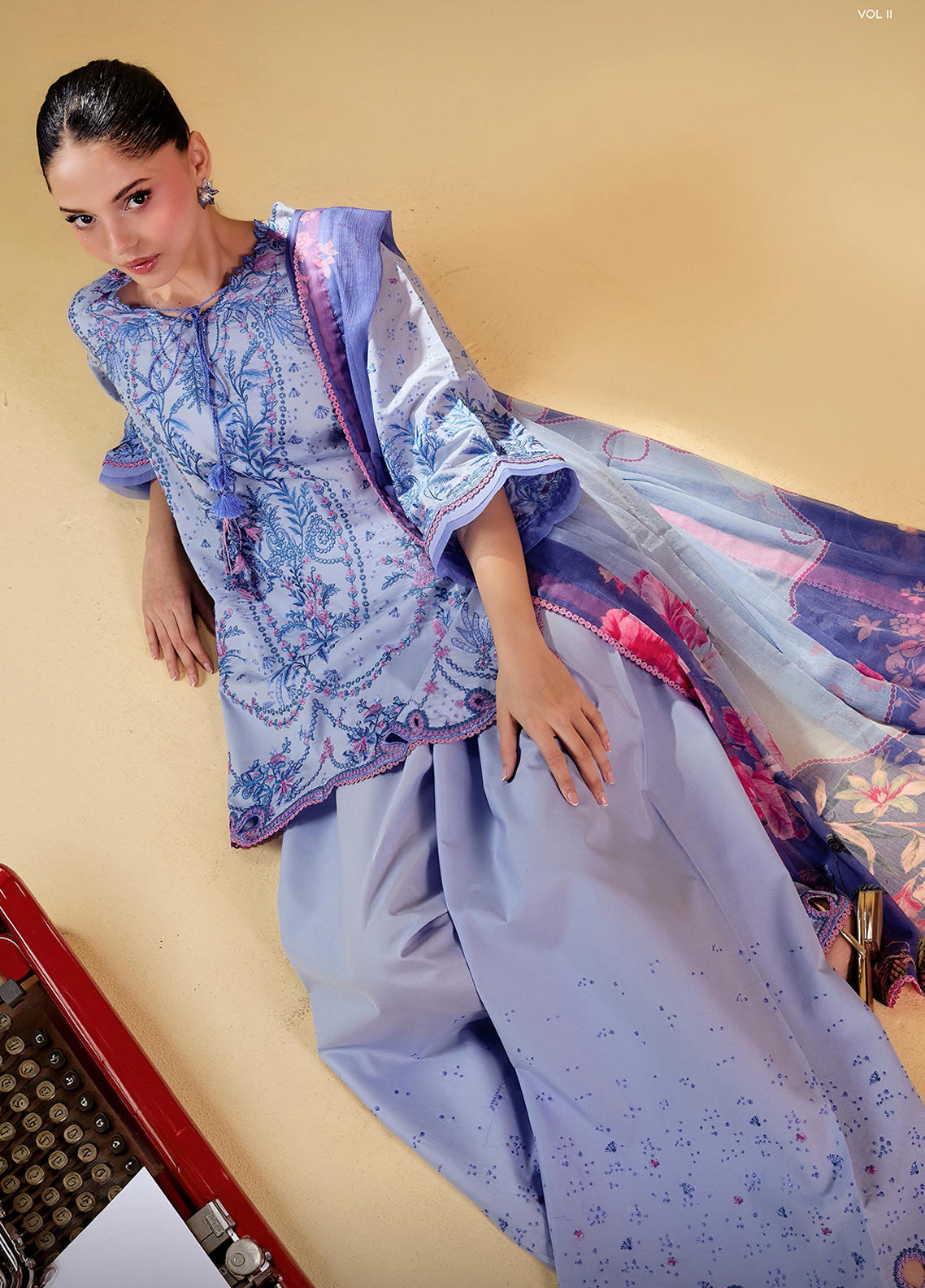Vital By Sobia Nazir Embroidered Lawn 3 Piece Unstitched Suit SN26VLV2 D-3A Vital By Sobia Nazir Embroidered Lawn 3 Piece Unstitched Suit SN26VLV2 D-3A