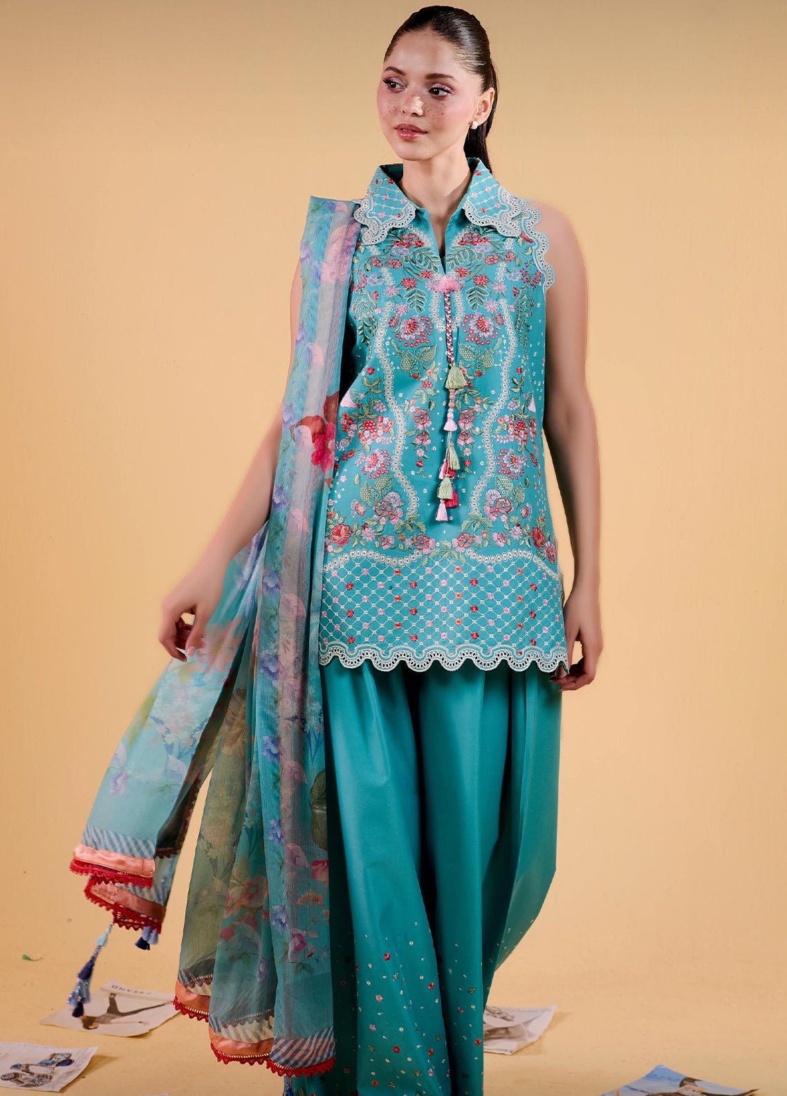 Vital By Sobia Nazir Embroidered Lawn 3 Piece Unstitched Suit SN26VLV2 D-5A Vital By Sobia Nazir Embroidered Lawn 3 Piece Unstitched Suit SN26VLV2 D-5A