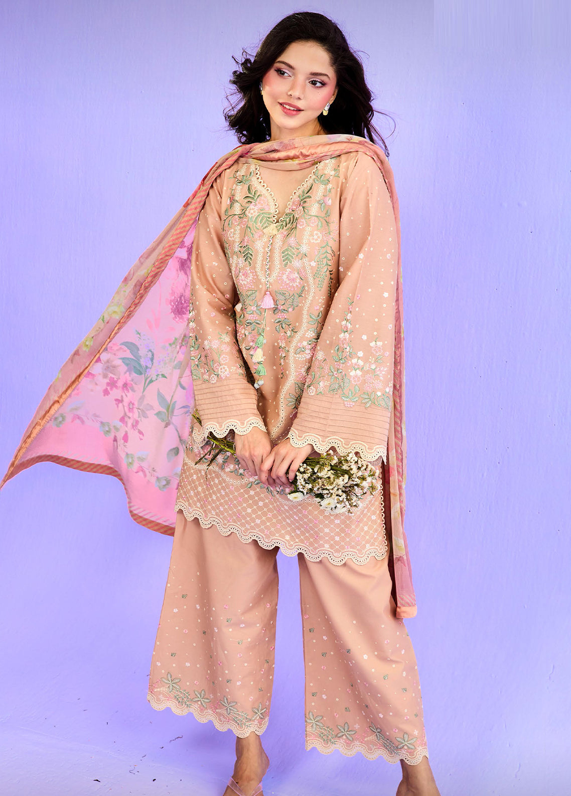 Vital By Sobia Nazir Embroidered Lawn 3 Piece Unstitched Suit SN26VLV2 D-5B Vital By Sobia Nazir Embroidered Lawn 3 Piece Unstitched Suit SN26VLV2 D-5B
