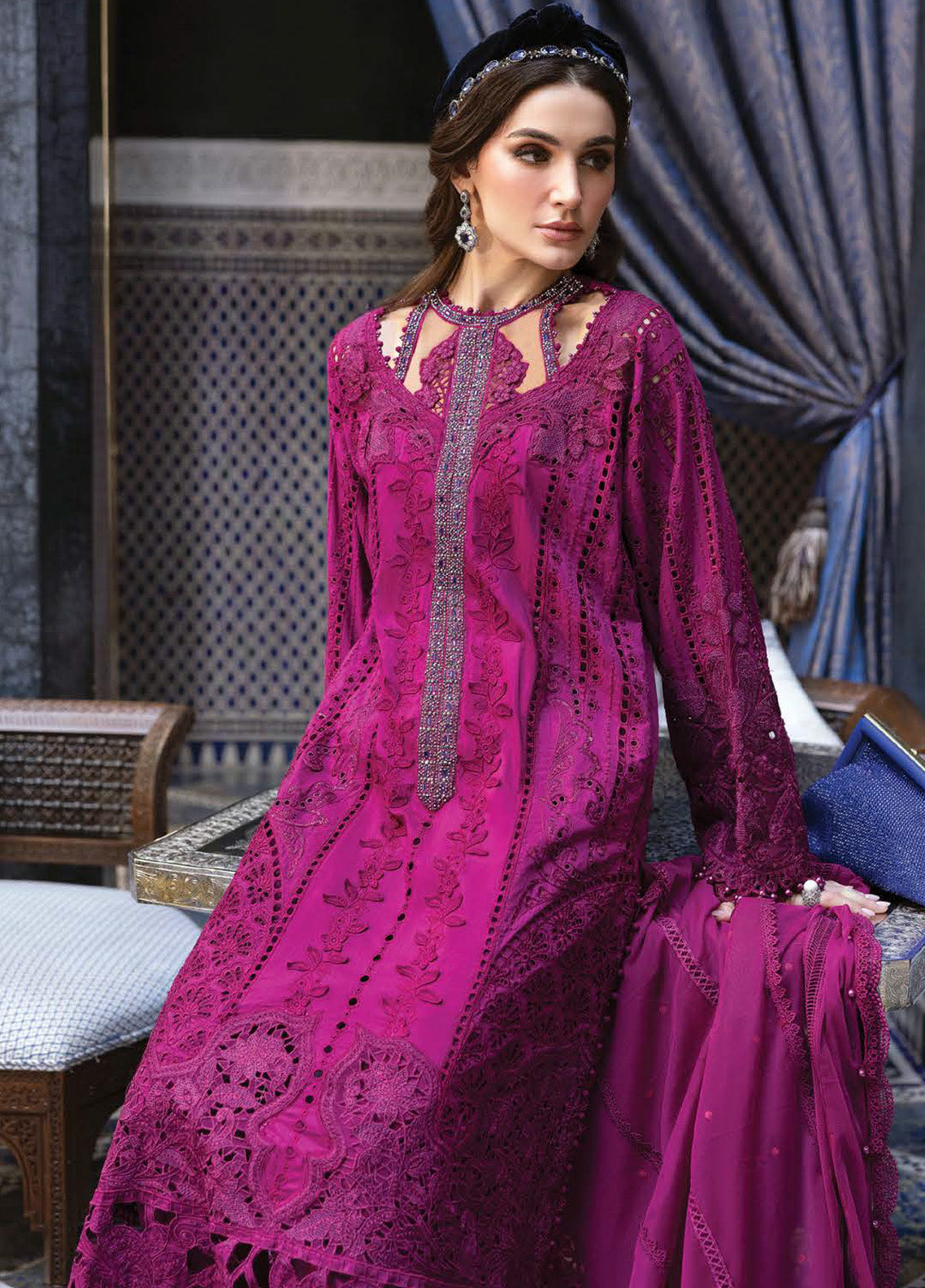 Voyage A' Luxe by Maria B Embroidered Lawn Suits Unstitched 3 Piece - MB25VAL 2502B Voyage A' Luxe by Maria B Embroidered Lawn Suits Unstitched 3 Piece - MB25VAL 2502B