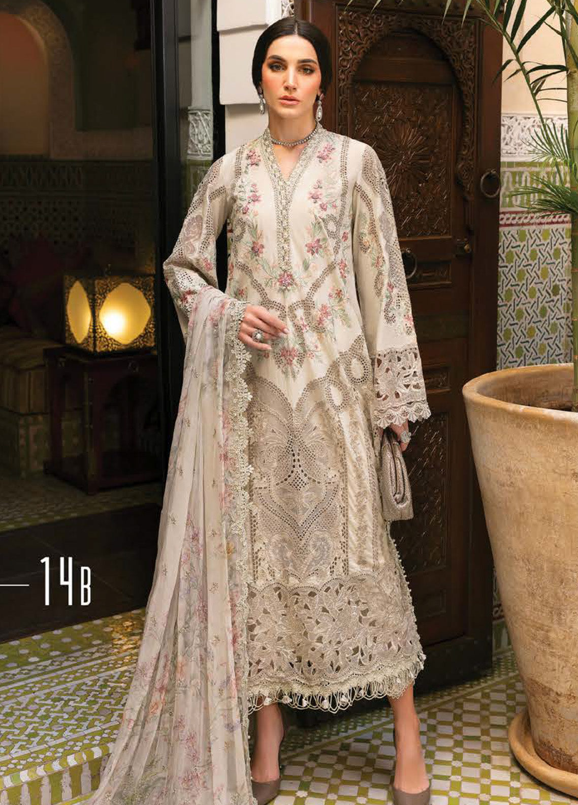Voyage A' Luxe by Maria B Embroidered Lawn Suits Unstitched 3 Piece - MB25VAL 2514B Voyage A' Luxe by Maria B Embroidered Lawn Suits Unstitched 3 Piece - MB25VAL 2514B
