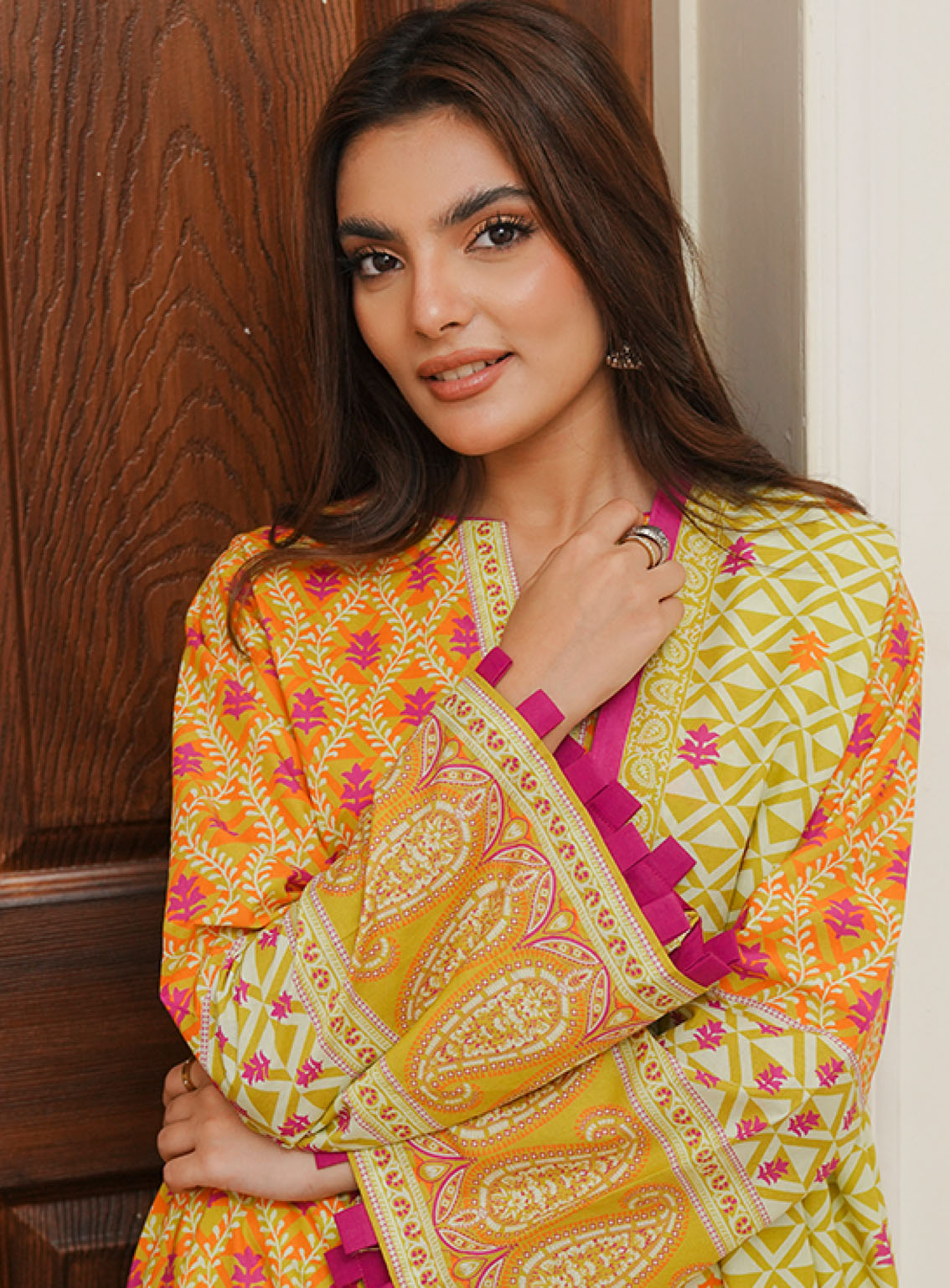 Zellbury Printed Cambric 2 Piece Unstitched Suit WUC24X20005 Zellbury Printed Cambric 2 Piece Unstitched Suit WUC24X20005