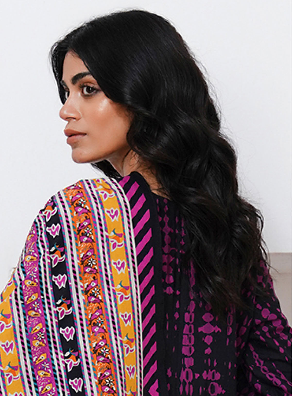 Zellbury Printed Cambric 2 Piece Unstitched Suit WUC24X20006 Zellbury Printed Cambric 2 Piece Unstitched Suit WUC24X20006