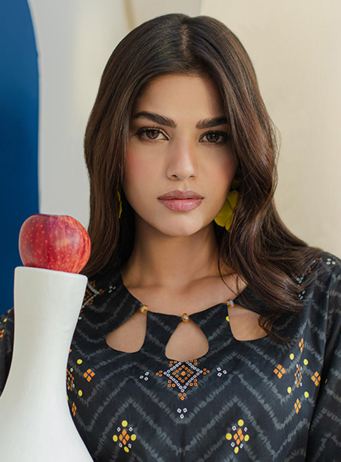 Zellbury Printed Cambric 2 Piece Unstitched Suit WUC24X20102 Zellbury Printed Cambric 2 Piece Unstitched Suit WUC24X20102