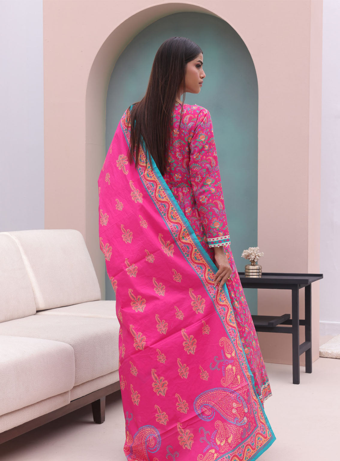 Zellbury Printed Cambric 3 Piece Unstitched Suit WUC24X30053 Zellbury Printed Cambric 3 Piece Unstitched Suit WUC24X30053