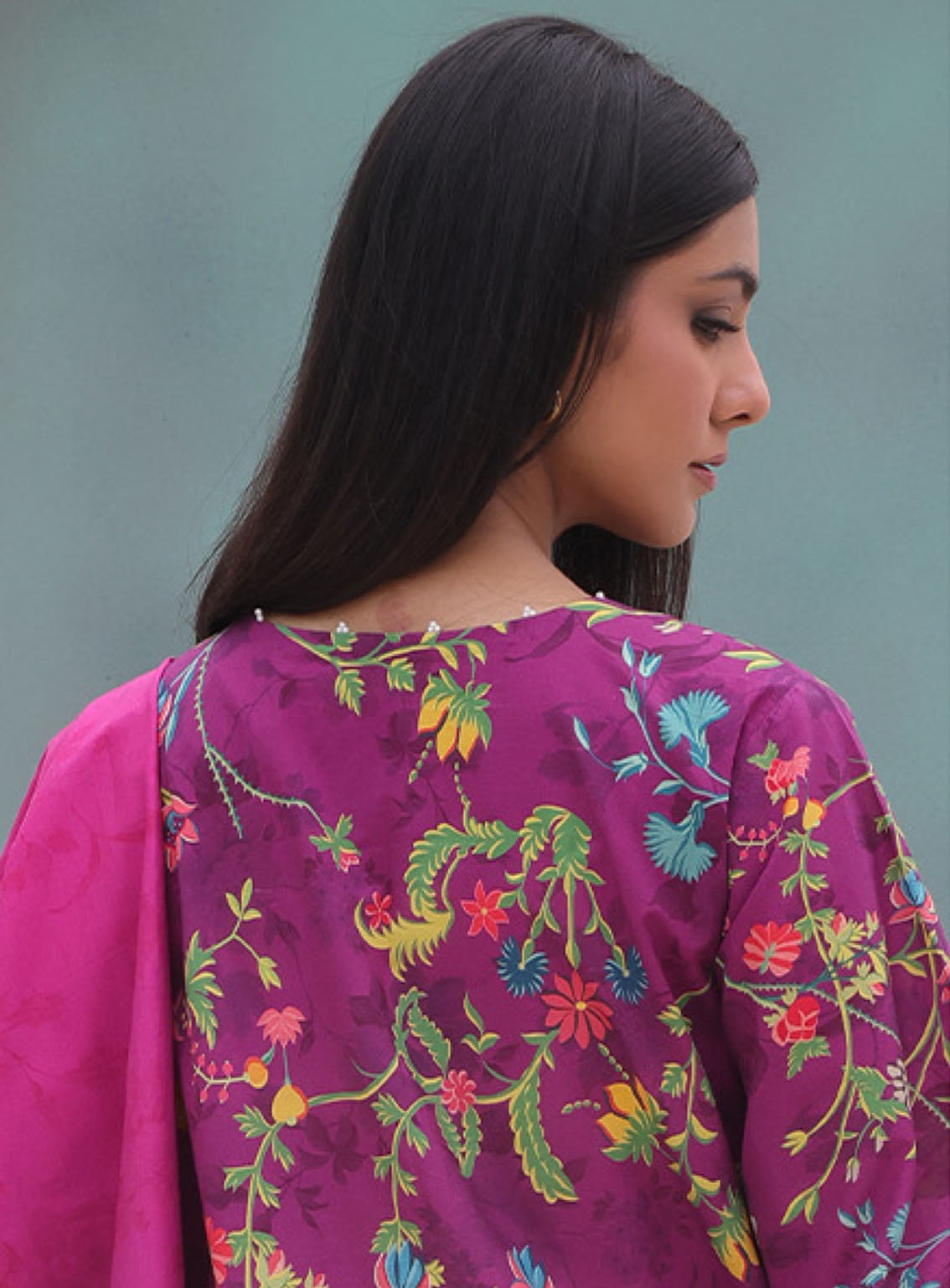 Zellbury Printed Cambric 3 Piece Unstitched Suit WUC24X30060 Zellbury Printed Cambric 3 Piece Unstitched Suit WUC24X30060