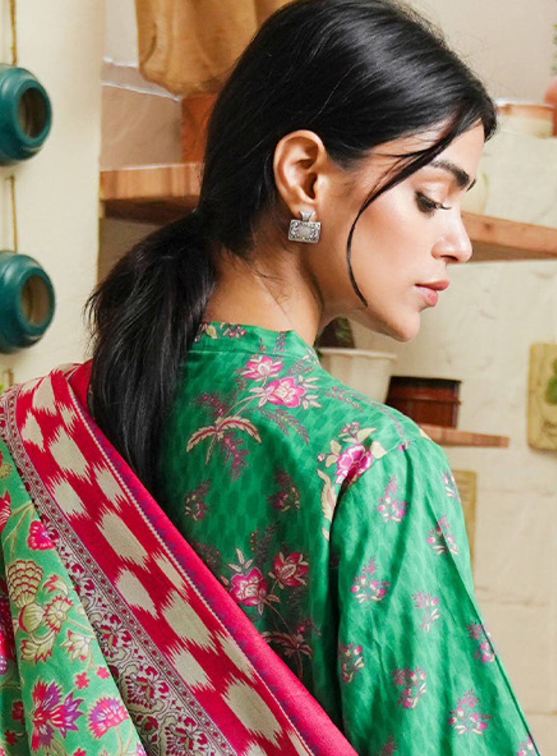 Zellbury Printed Cambric 3 Piece Unstitched Suit WUC24X30118 Zellbury Printed Cambric 3 Piece Unstitched Suit WUC24X30118