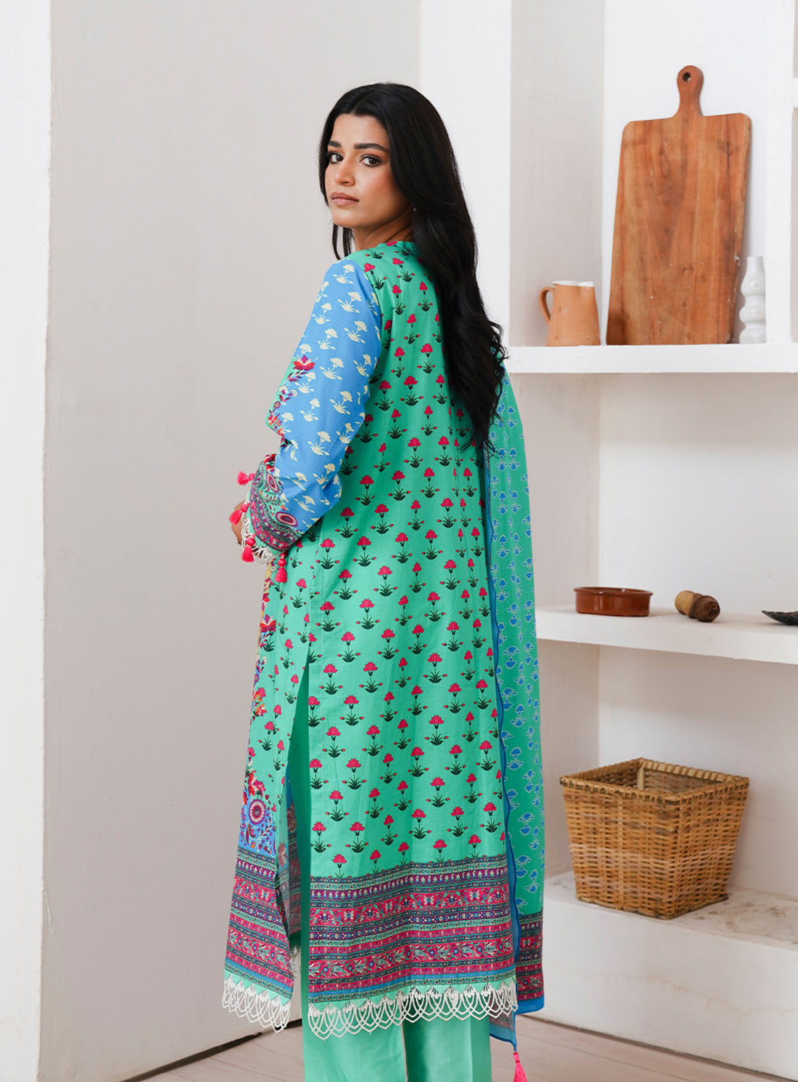 Zellbury Printed Cambric 3 Piece Unstitched Suit WUC24X30126 Zellbury Printed Cambric 3 Piece Unstitched Suit WUC24X30126