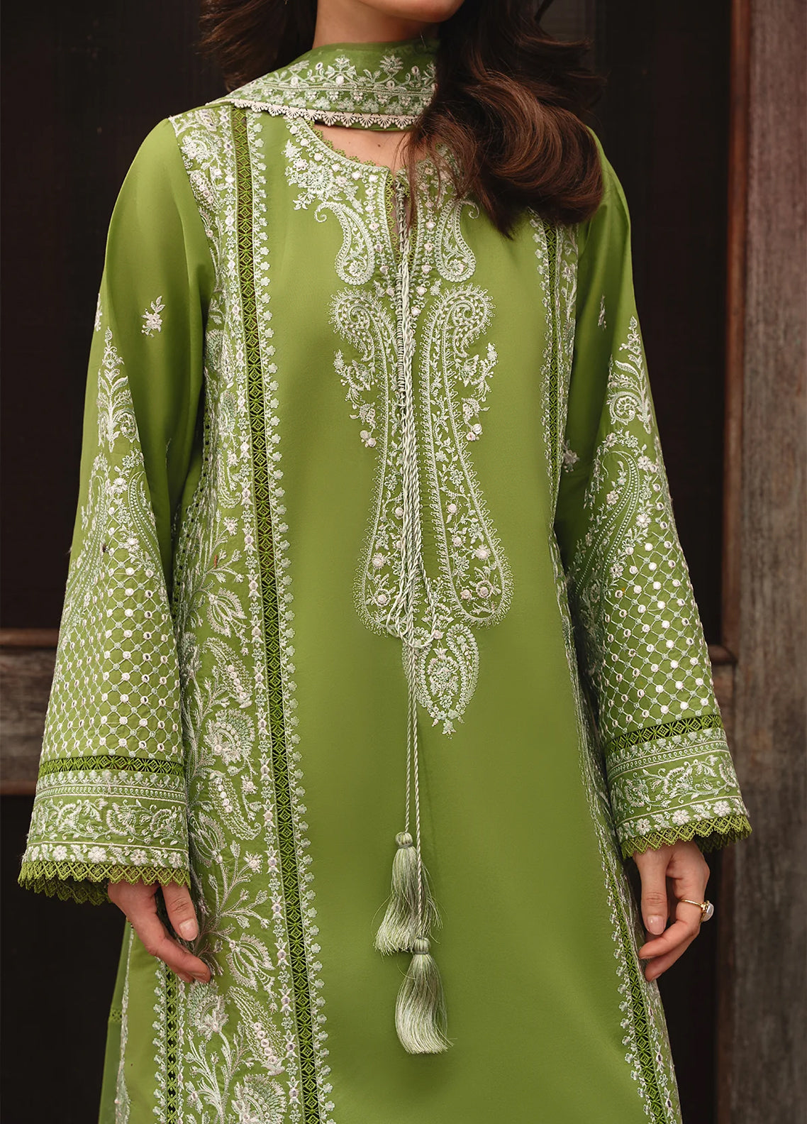 Whisper By Ayzel Embroidered Lawn 3 Piece Unstitched Suit AZL26WEL D-0131 HUSH Whisper By Ayzel Embroidered Lawn 3 Piece Unstitched Suit AZL26WEL D-0131 HUSH