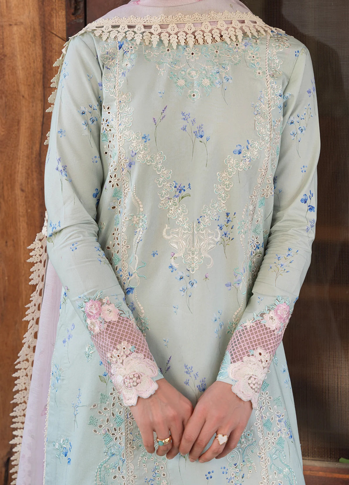 Whisper By Ayzel Embroidered Lawn 3 Piece Unstitched Suit AZL26WEL D-0133 GLINT Whisper By Ayzel Embroidered Lawn 3 Piece Unstitched Suit AZL26WEL D-0133 GLINT