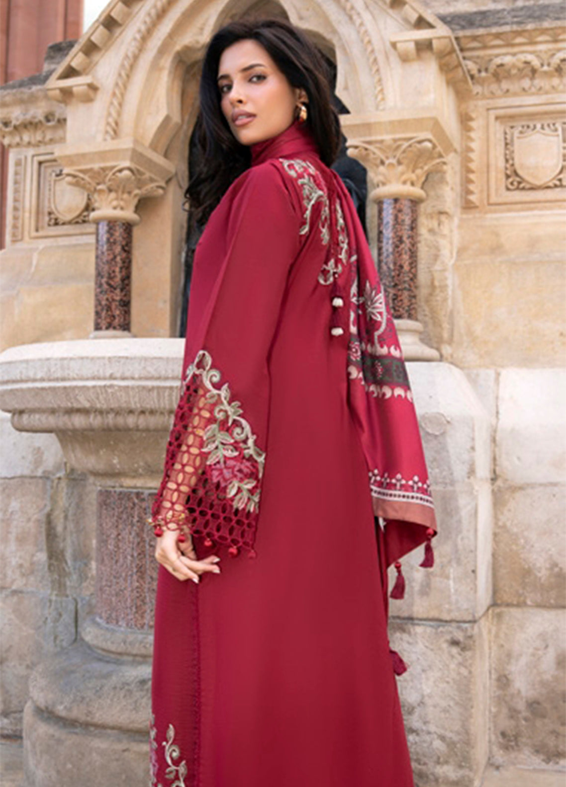 Wintry Breeze By Alzohaib Embroidered Cotton 3 Piece Unstitched Suit AZ26WBES D WB 07 Maroon - Back View Wintry Breeze By Alzohaib Embroidered Cotton 3 Piece Unstitched Suit AZ26WBES D WB 07 Maroon - Back View