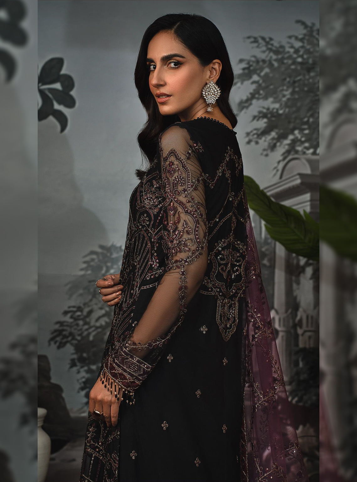 La Rosella By Zarif Embroidered Net Unstitched 3 Piece Suit - 04 La Rosella By Zarif Embroidered Net Unstitched 3 Piece Suit - 04