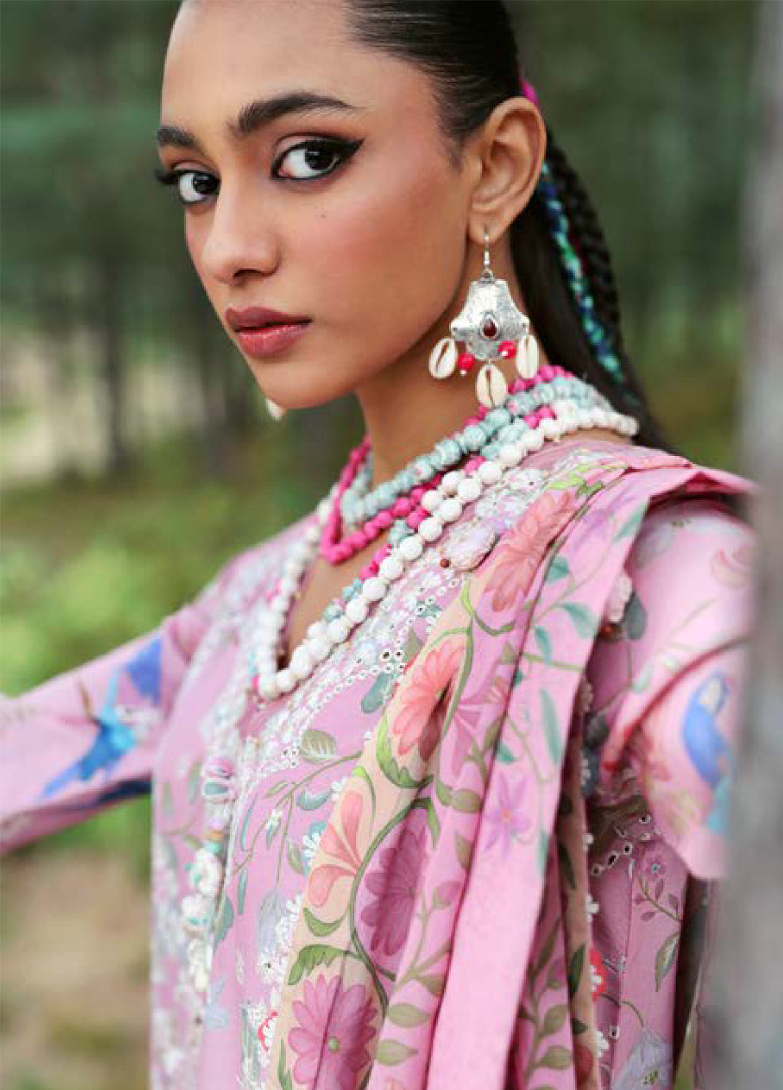 Zaha By Khadijah Shah Embroidered Lawn Suits Unstitched 3 Piece - ZH25NL 1A ZAYANA Zaha By Khadijah Shah Embroidered Lawn Suits Unstitched 3 Piece - ZH25NL 1A ZAYANA