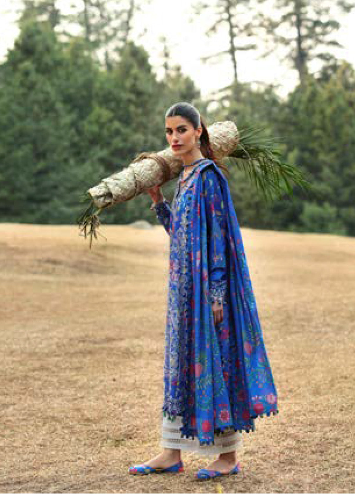 Zaha By Khadijah Shah Embroidered Lawn Suits Unstitched 3 Piece - ZH25NL 1B ZAYANA Zaha By Khadijah Shah Embroidered Lawn Suits Unstitched 3 Piece - ZH25NL 1B ZAYANA