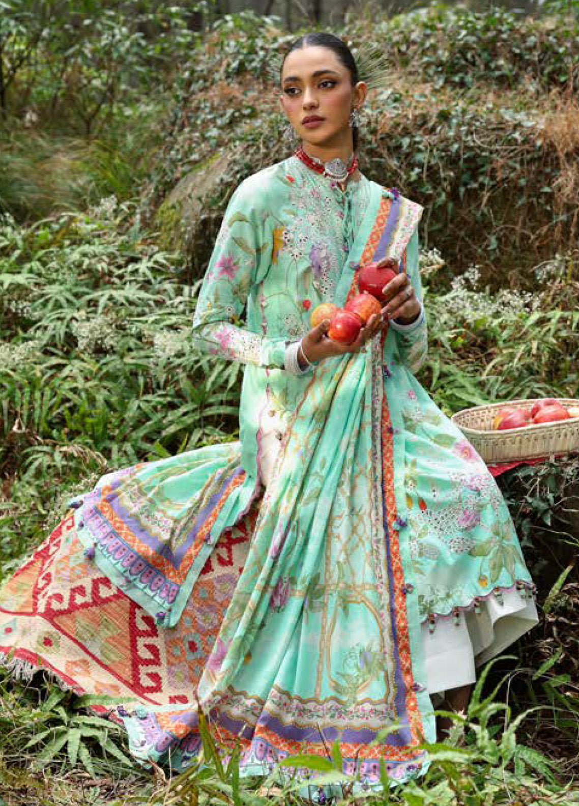 Zaha By Khadijah Shah Embroidered Lawn Suits Unstitched 3 Piece - ZH25NL 2B ELARA Zaha By Khadijah Shah Embroidered Lawn Suits Unstitched 3 Piece - ZH25NL 2B ELARA