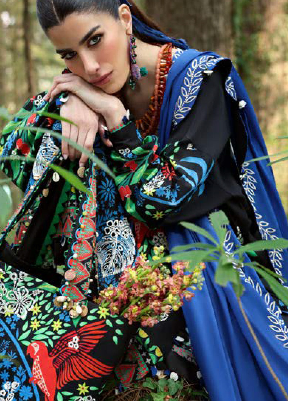 Zaha By Khadijah Shah Embroidered Lawn Suits Unstitched 3 Piece - ZH25NL 3A BLACK SOLANA Zaha By Khadijah Shah Embroidered Lawn Suits Unstitched 3 Piece - ZH25NL 3A BLACK SOLANA