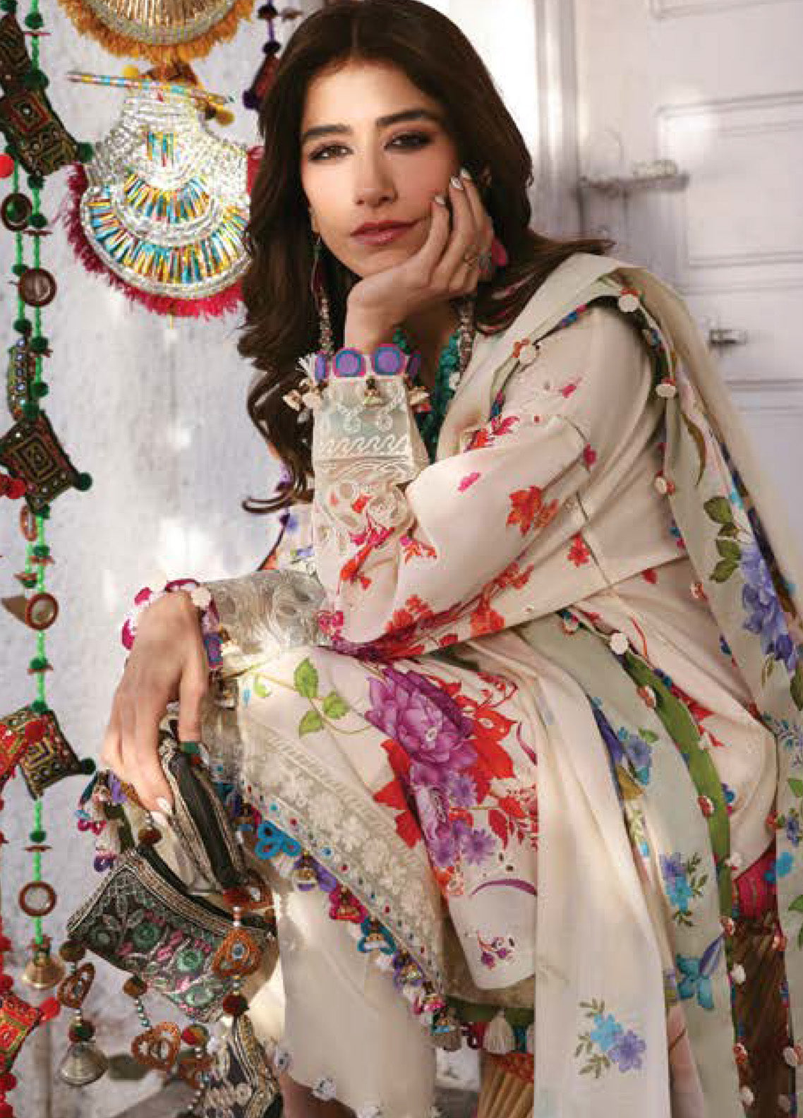 Zaha By Khadijah Shah Embroidered Lawn Suits Unstitched 3 Piece - ZH25NL 7B ALYA Zaha By Khadijah Shah Embroidered Lawn Suits Unstitched 3 Piece - ZH25NL 7B ALYA